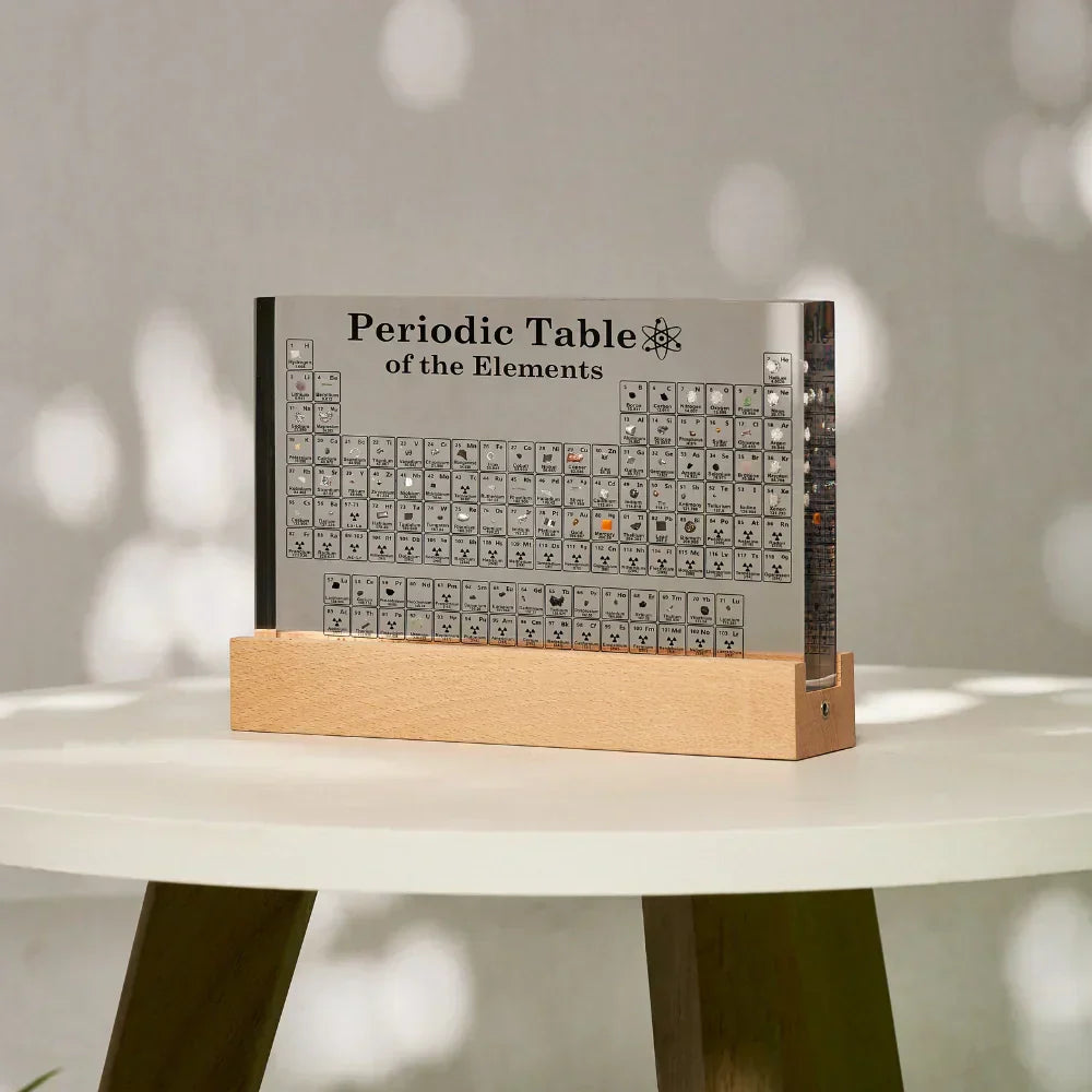 Elementa Verlichte Periodieke Tabel – Acryl display met houten voet & 83 echte elementen