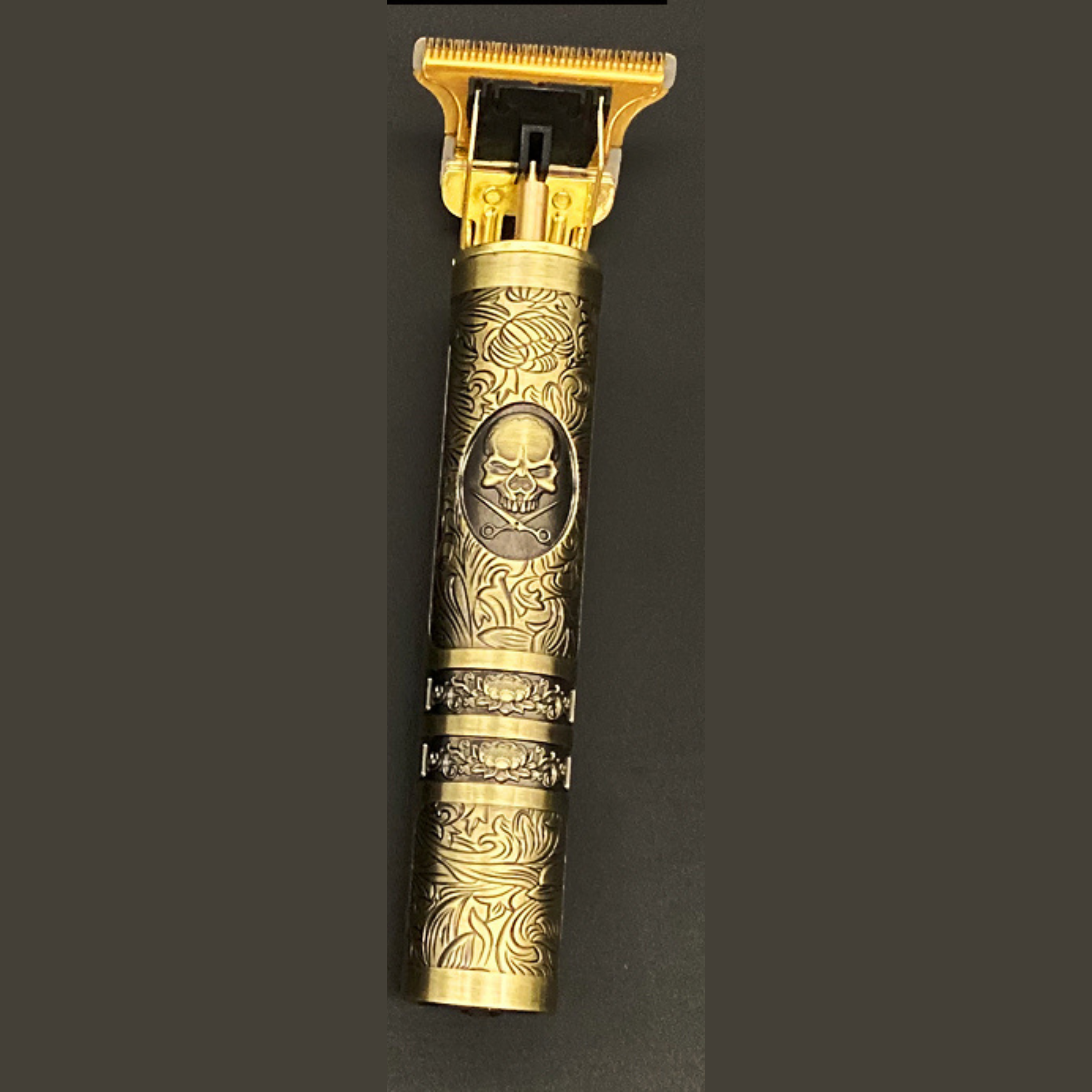 Skulltrim – Recortabarbas vintage con motor potente e deseño impermeable