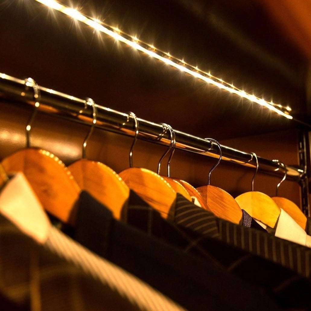 Il·luminació de calaix LED Velora – Blanc càlid/fred amb sensor de moviment