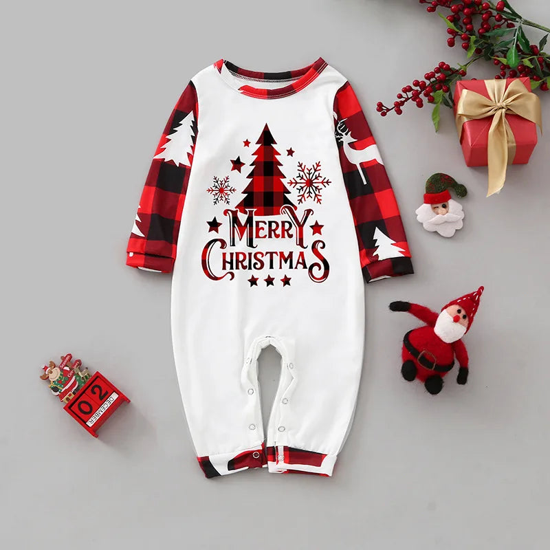 Gezins Pyjama Set voor Kerst – Mama, Papa en Kinderen 4