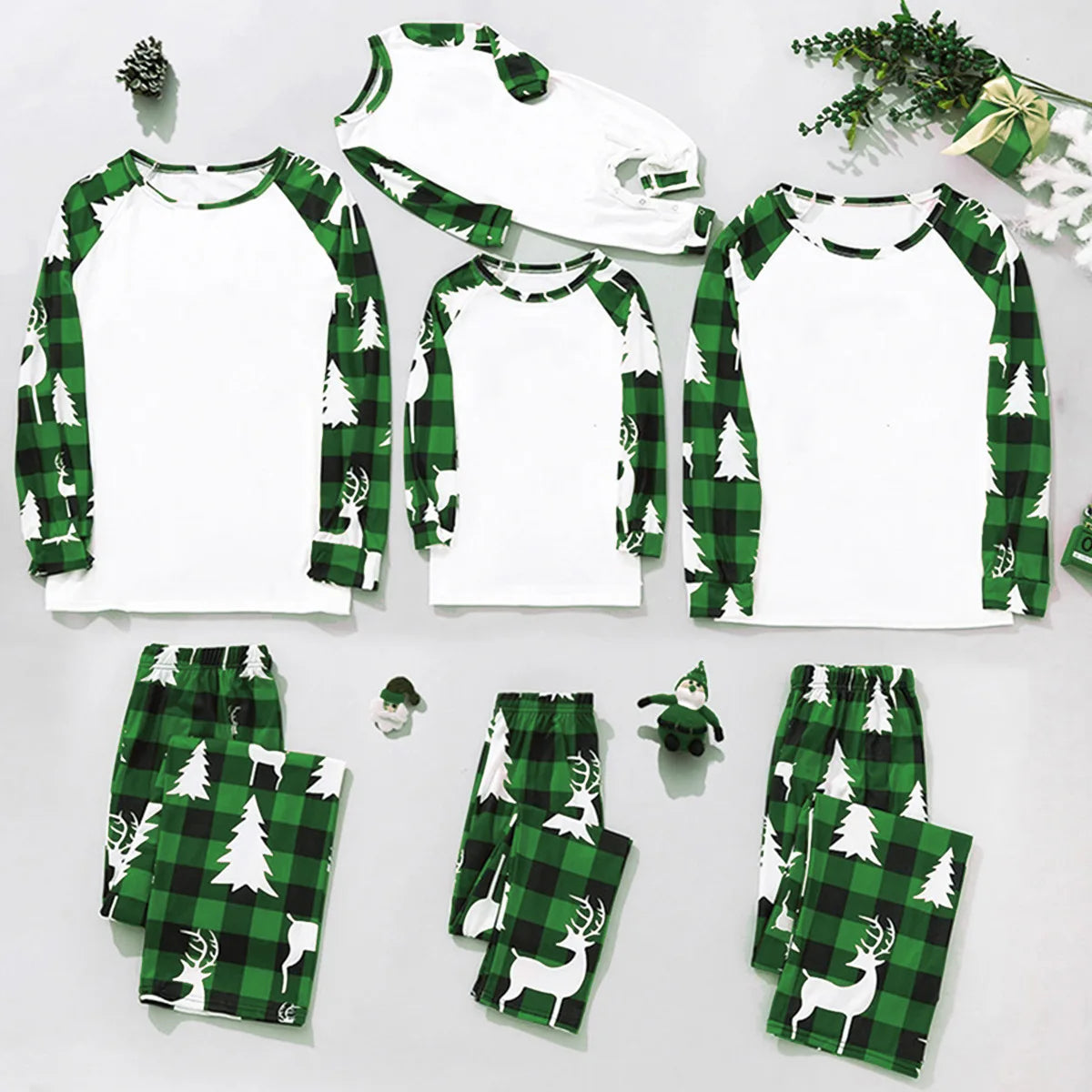 Gezins Pyjama Set voor Kerst – Mama, Papa en Kinderen 8