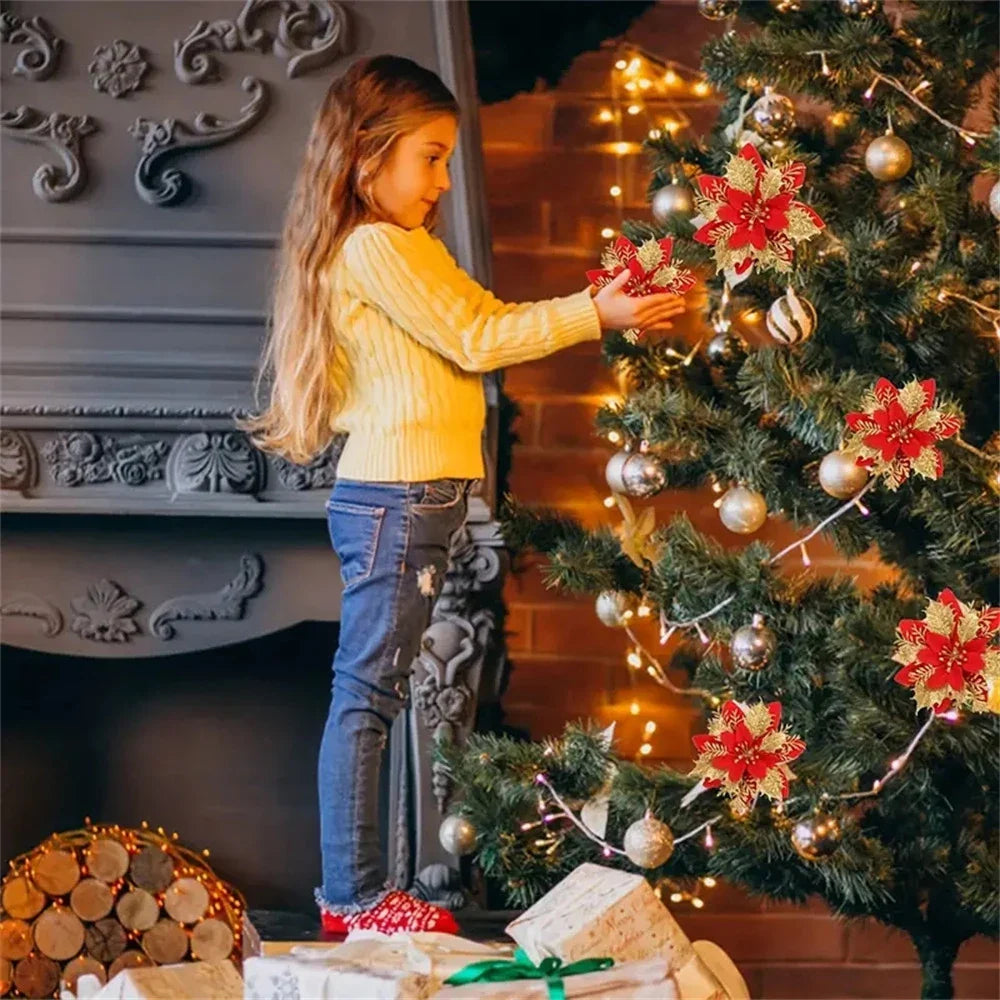 Floréva Fleurs de Noël décoratives – Ensemble de 5 ou 10 fleurs artificielles (14,5 cm) en rose, rouge et or pour décoration festive