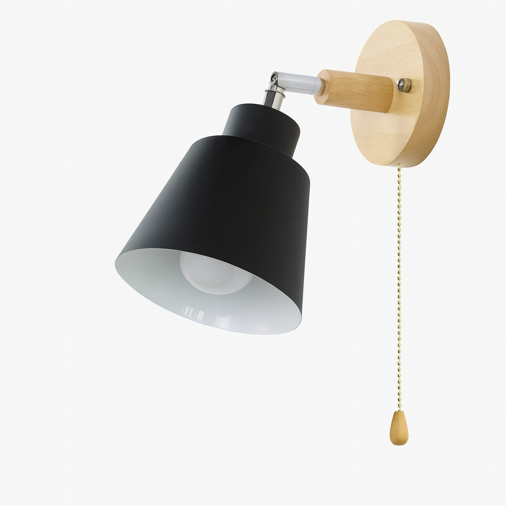 Nordlum Collin Lámpara de parede – Pantalla metálica con acento de madeira e 180° axustable