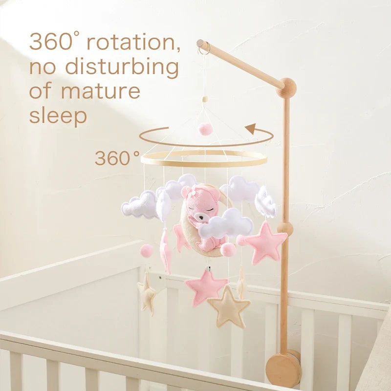 CuddleWood – Houten Baby Mobiel met Viltberen – Wiegdecoratie