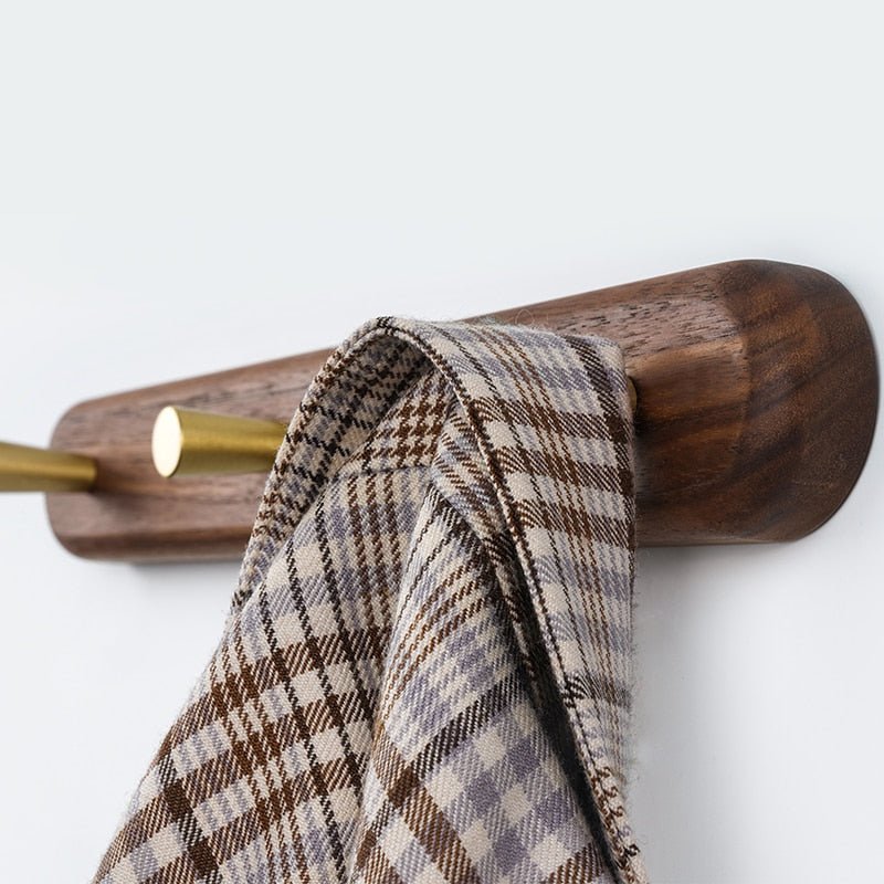 NordicHook – Perchero de parede de madeira con ganchos de latón – Almacenamento moderno para o fogar