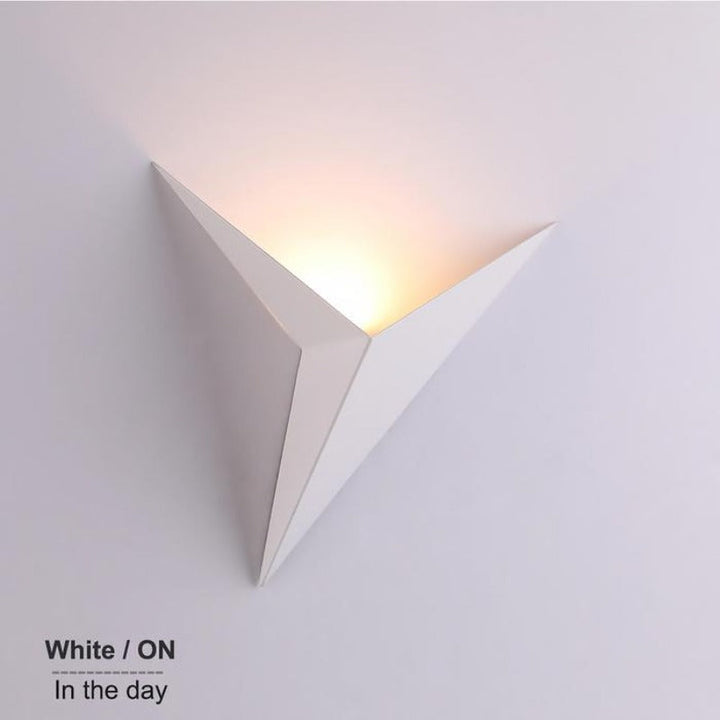 Lámpara de pared Origana – Diseño geométrico moderno de origami con luz LED cálida o fría