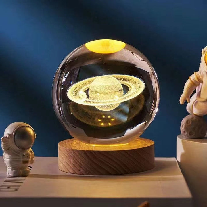 CrystalGlow lampada notturna – sfera di cristallo 3D con luce calda