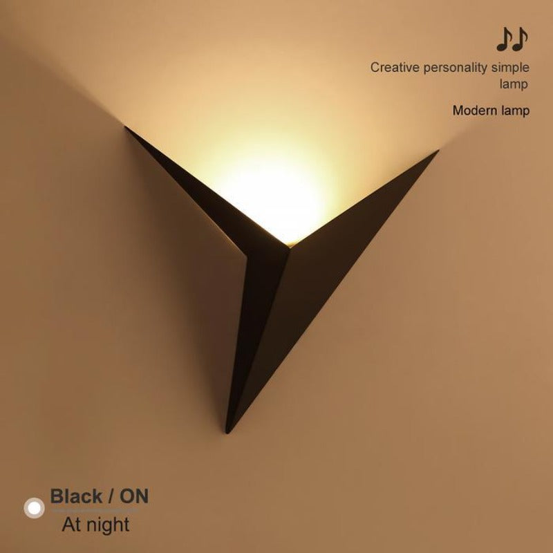 Lámpara de pared Origana – Diseño geométrico moderno de origami con luz LED cálida o fría