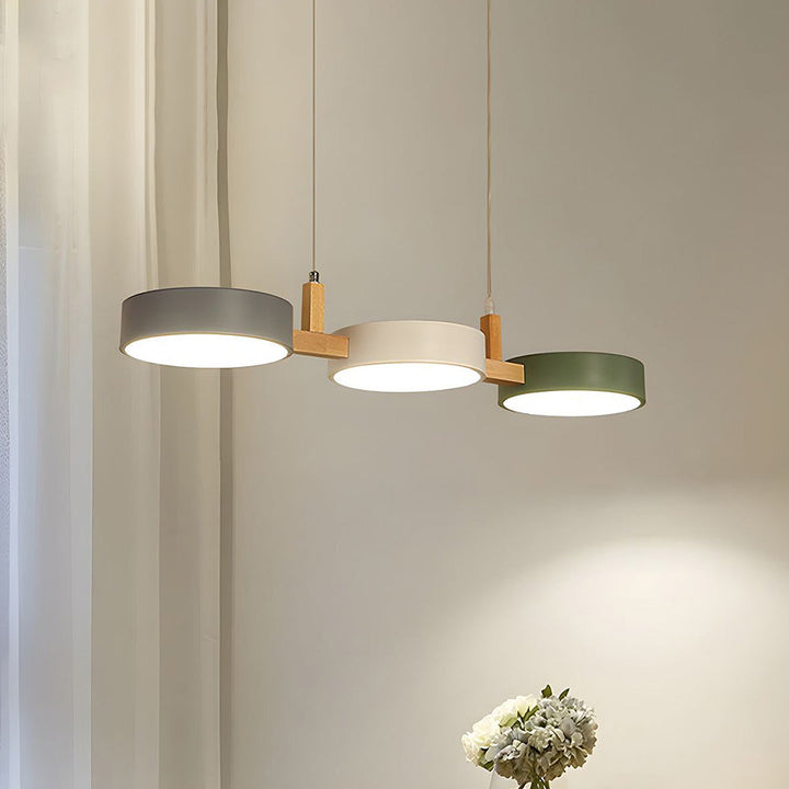 Nordura Suspension – Design cylindrique scandinave avec plusieurs points lumineux LED et accents en bois