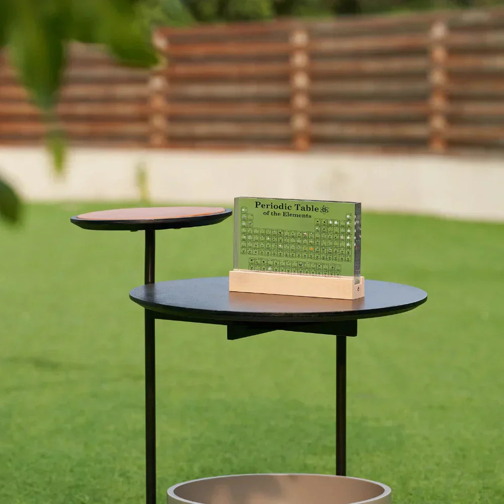Elementa Verlichte Periodieke Tabel – Acryl display met houten voet &amp; 83 echte elementen