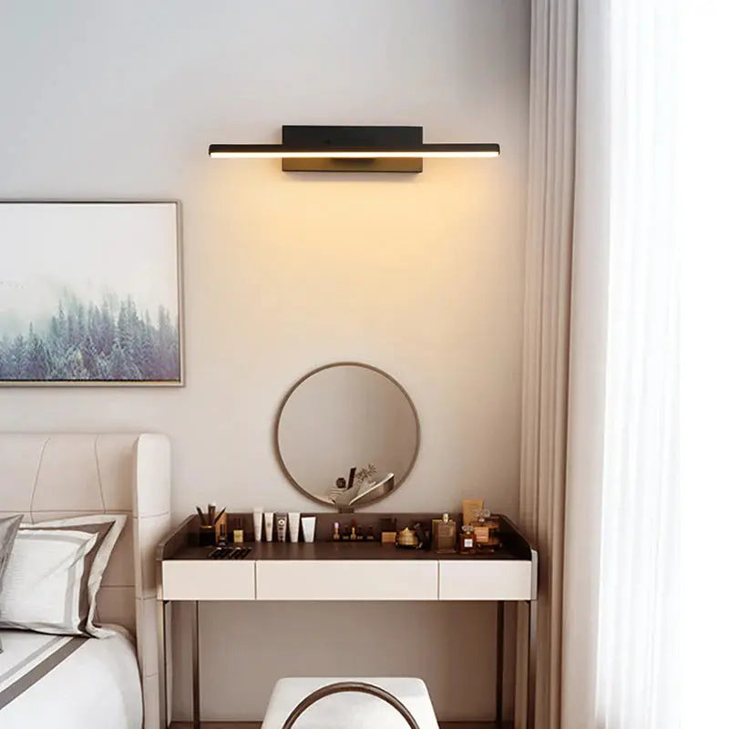 Applique murale Aria – Design pivotant, moderne &amp; disponible en noir ou blanc