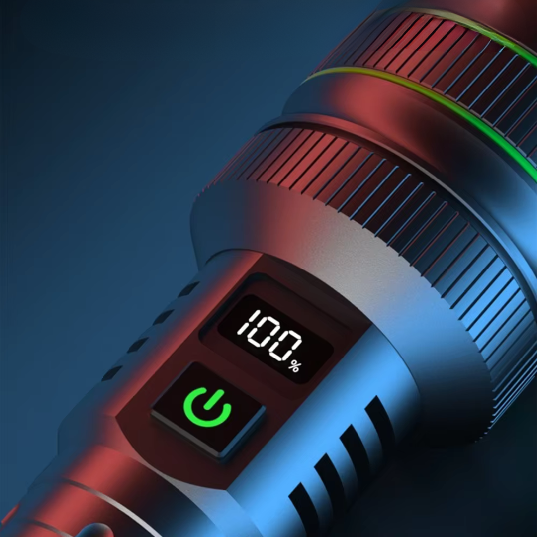 LumoForce – Torcia LED Zoomabile 3000m Alluminio – Estremamente Luminosa Outdoor