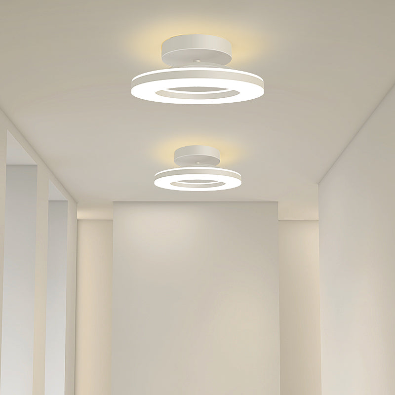 Aurion Plafondlamp – Disseny daurat de luxe de ferro amb il·luminació LED eficient energèticament