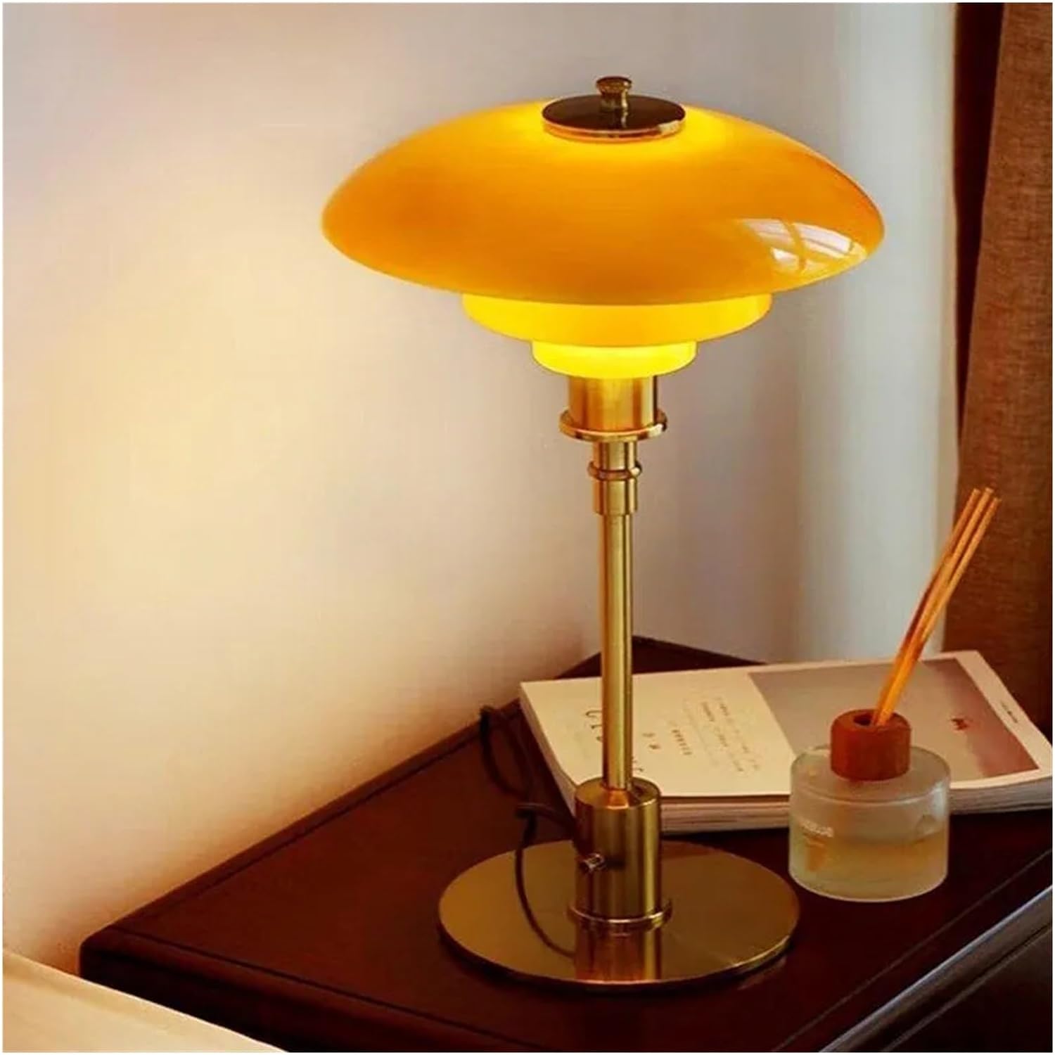 Nordora – LED tafellamp glas Scandinavisch design – woon & werkruimte