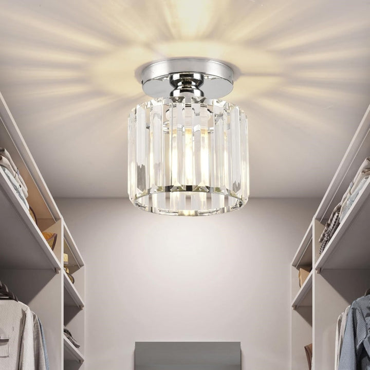Montaro Plafondlamp – Zwarte plafondlamp met kristallen kap en messing accenten
