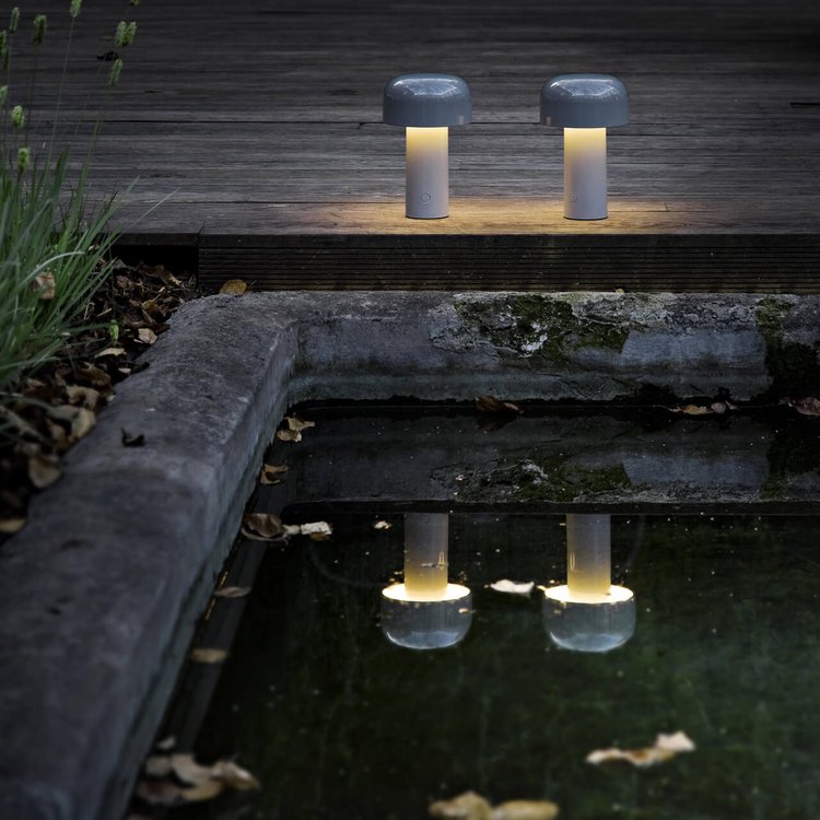 Lunavo HaloGleam Lámpara de Mesa – Inalámbrica, Recargable y Moderna Luz LED en Forma de Hongo