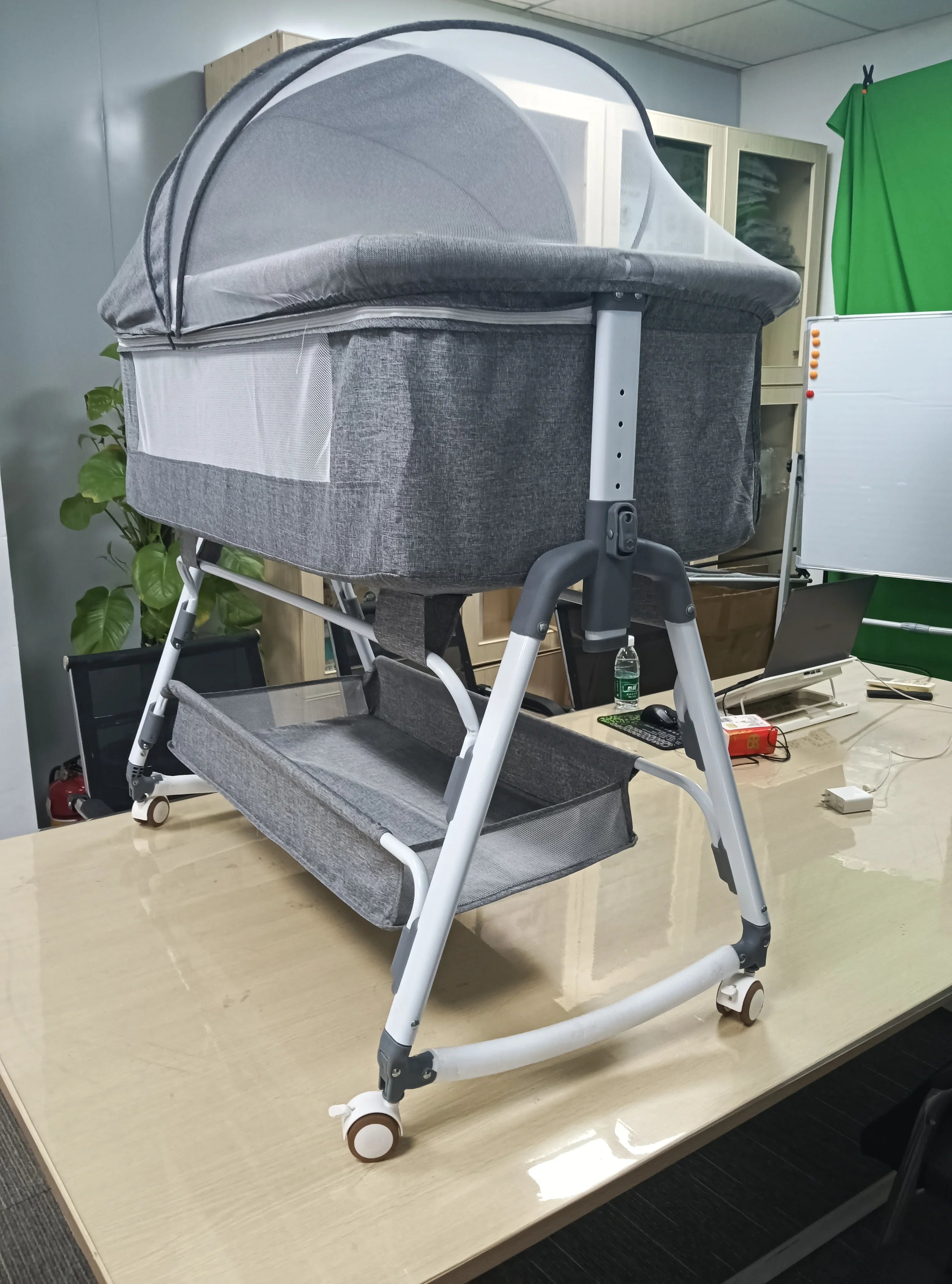 DreamCocoon – Draagbaar Babybedje met Wiegfunctie – Reiswieg Pasgeborenen