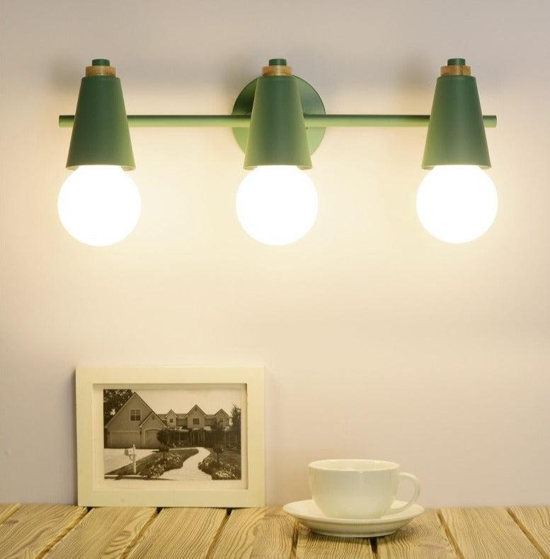 Novera Ari Wandlamp – Modern Metaal met Houten Accent, 2 of 3 Lichts