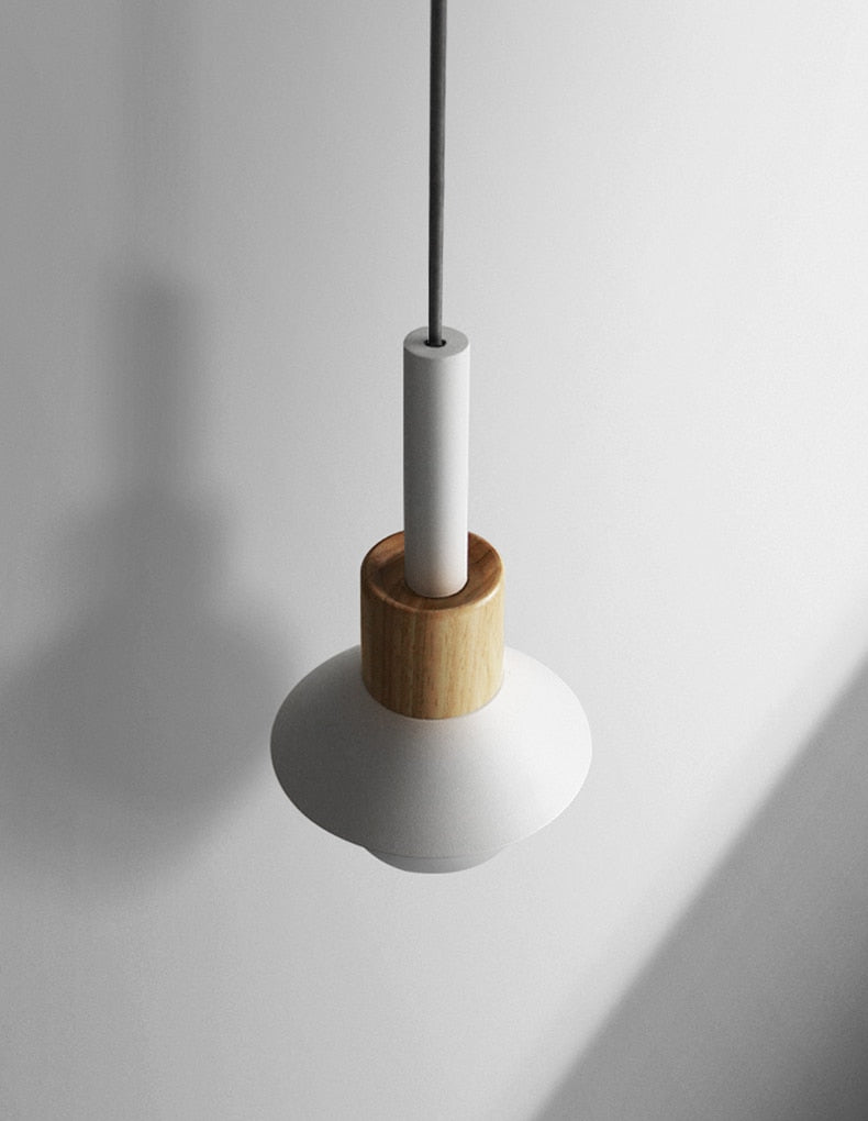 Novaro Hanglamp van Metaal &amp; Hout – Kleurrijk Design met Verstelbaar Snoer