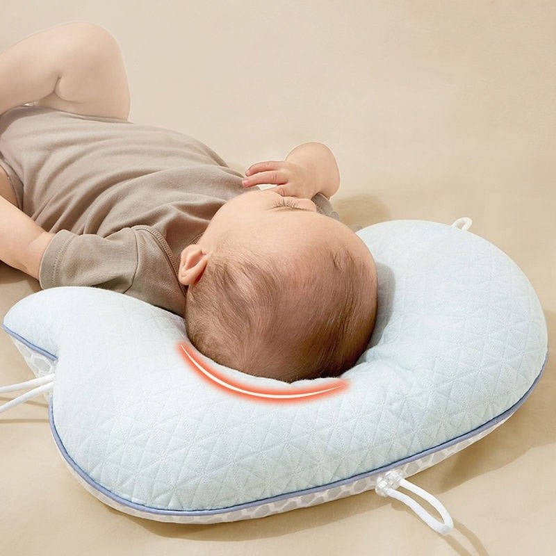 BABYFORM - Ergonomisch babykussen voor zachte ondersteuning en een comfortabele slaap, gemaakt van ademende materialen. 2