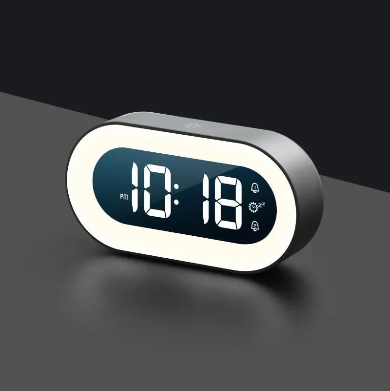 BRILTIME – Digitale wekker met dimfunctie, instelbare helderheid en nachtlampje. 3