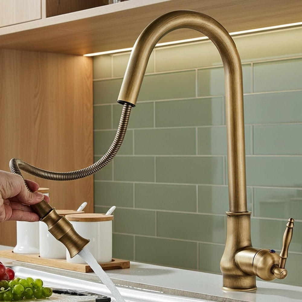 Küchenarmatur Ausziehbar – Antik-Bronze Design mit flexiblem Brausekopf Bolendo