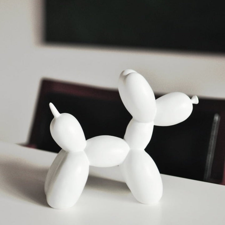 Escultura de perro globo Artivo – Resina hecha a mano en varios colores