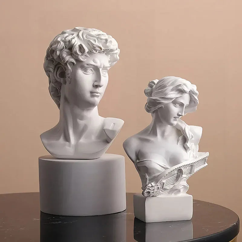 Beeldje van Griekse en Romeinse zonnegod in hars, 5,5-7 cm, decoratief kunstobject 2