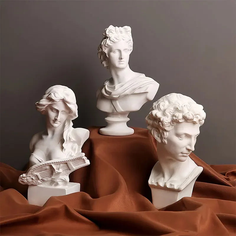 Beeldje van Griekse en Romeinse zonnegod in hars, 5,5-7 cm, decoratief kunstobject 3