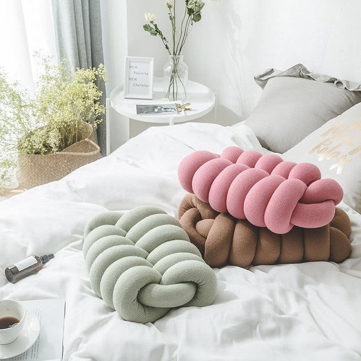 Almohada de botón Lunavia – Diseño tejido a mano, acrílico suave y colores modernos