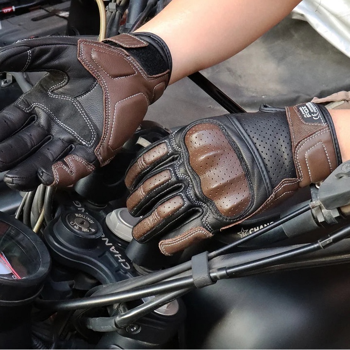 Bruine Vintage Leren Motorhandschoenen Heren met Touchscreen en Knokkelbescherming 1