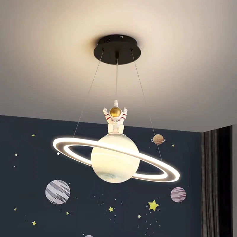 Lámpara colgante CosmoGlow – Lámpara infantil con diseño de planeta y luz LED de bajo consumo energético