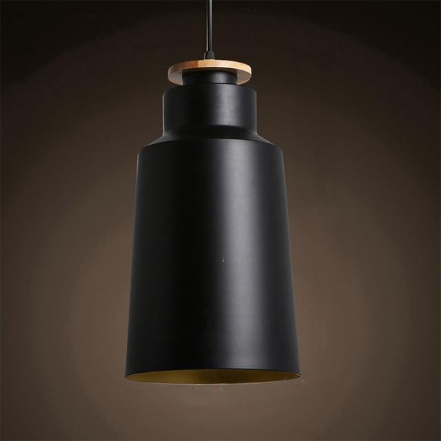 Lámpara de techo Solvéra – Diseño metálico y de madera, escandinavo, cable ajustable