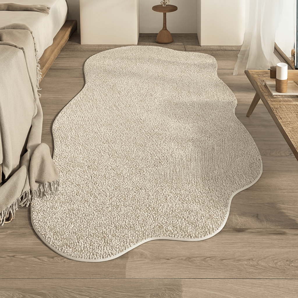 COZYART – Soft abstract cream-colored carpet with irregular design & non-slip backing Vestragear