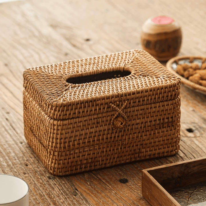 DECORATT – Tissuehouder van gevlochten rotan met een handgemaakte uitstraling en functionele stijl 0