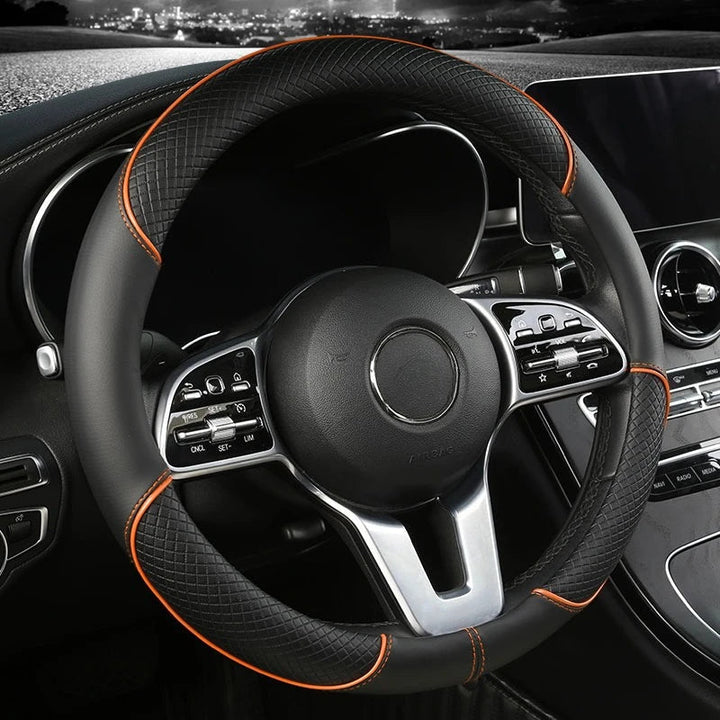 CARLUX – Premium steering wheel cover made of artificial leather with diamond pattern Vestragear