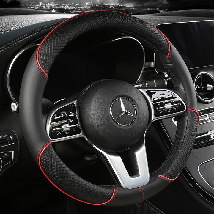 CARLUX – Premium steering wheel cover made of artificial leather with diamond pattern Vestragear