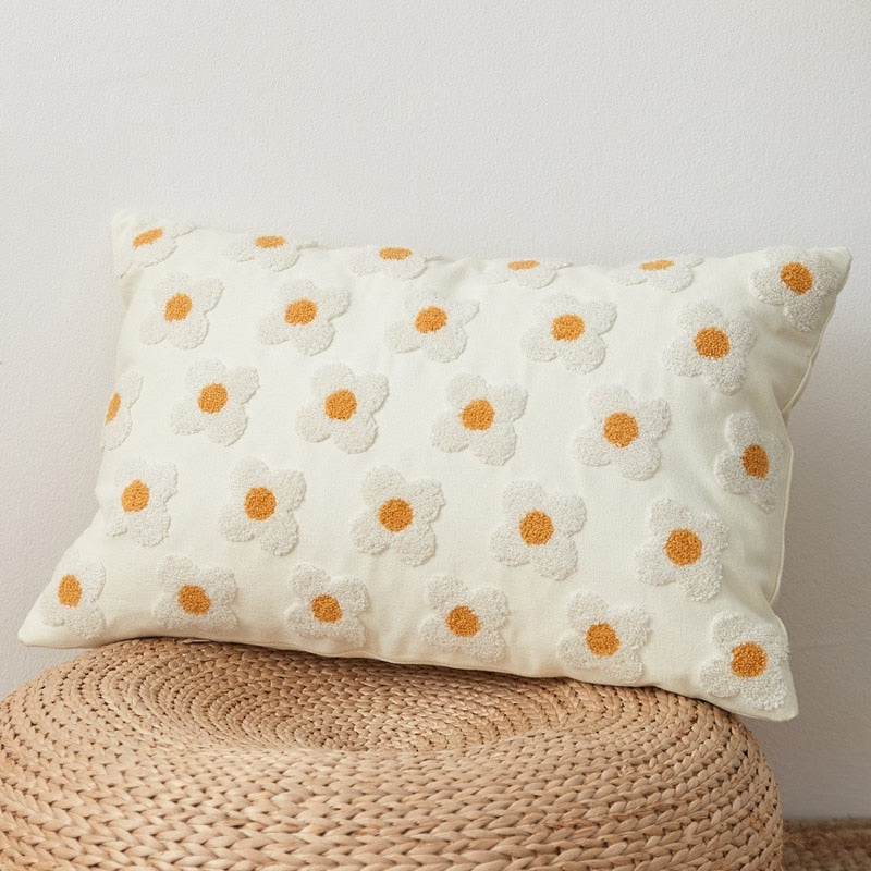 Floriva Daisy Kussenhoes – Geborduurd Katoen met Bloemenmotief in Meerdere Kleuren