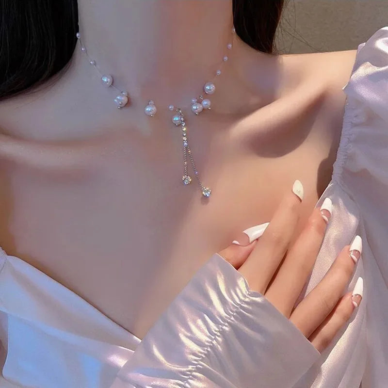 Aureline Parel Choker – Verstelbare Goudkleurige Ketting met Glanzende Parelaccenten voor Tijdloze Elegant