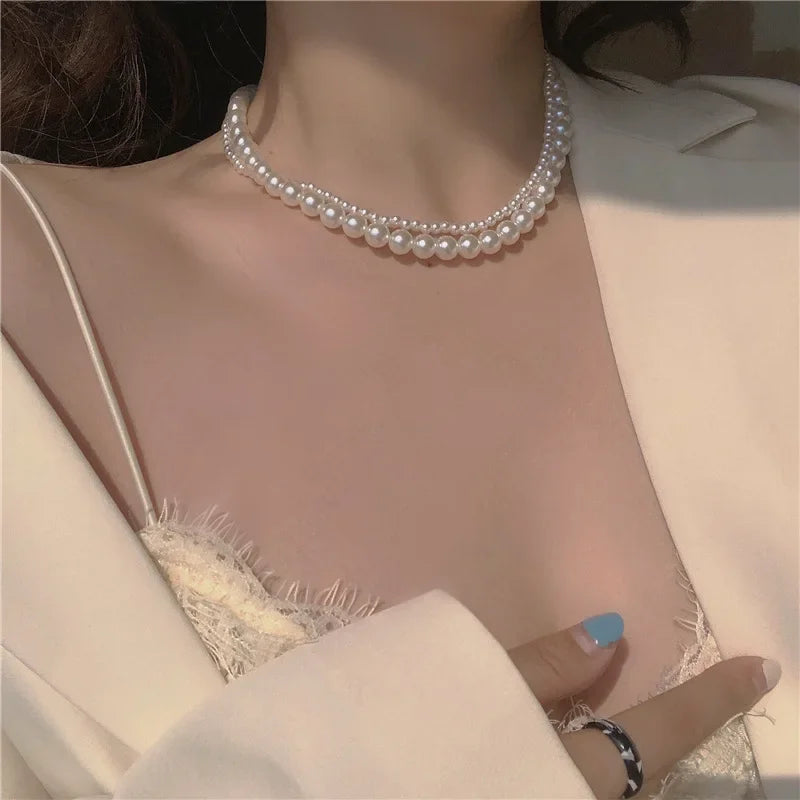 Aureline Parel Choker – Verstelbare Goudkleurige Ketting met Glanzende Parelaccenten voor Tijdloze Elegant