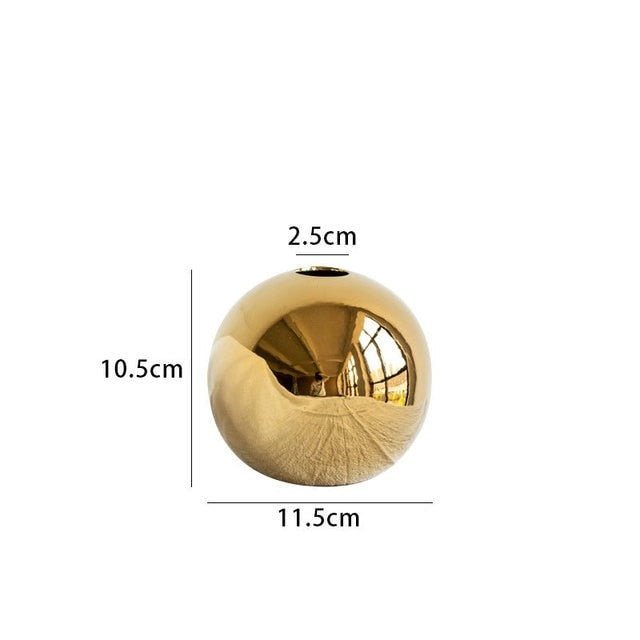 DazzleSphere | Elegante goud vergulde keramische bolvaas 5