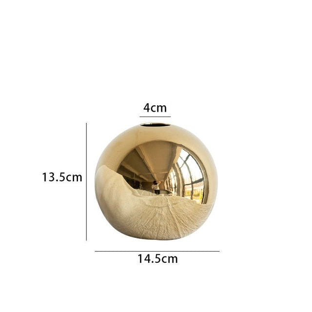 DazzleSphere | Elegante goud vergulde keramische bolvaas 6