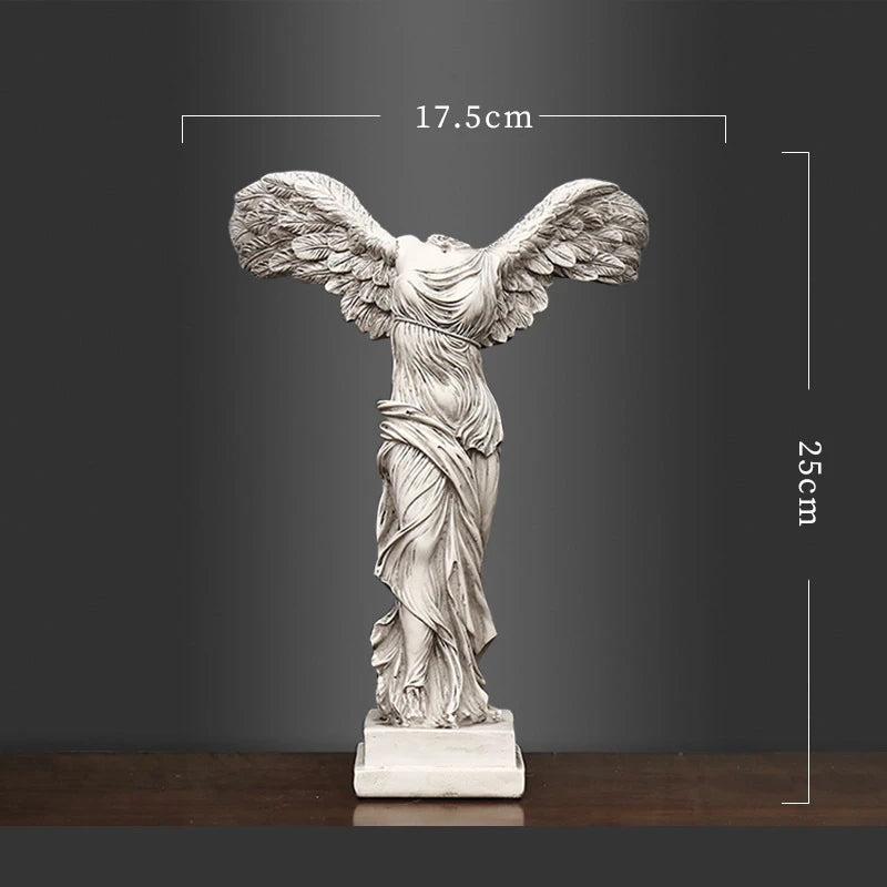 Decoratief Grieks standbeeld van de Overwinningsgodin in hars voor interieur en bureau 6