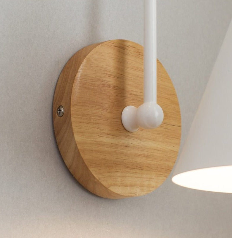 Lámpara de pared Ardello – Metal y madera con forma de arco, lámpara moderna para leer en la cama