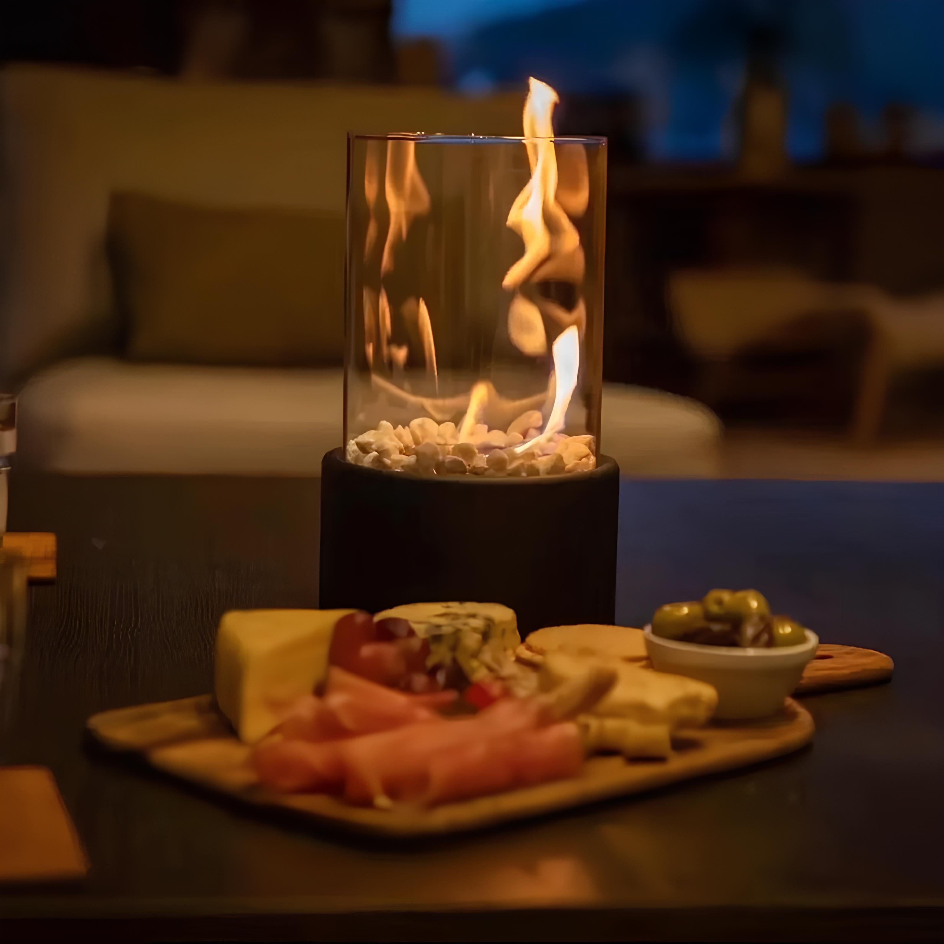 Liora – Élégante lampe à huile en verre avec fonction de sécurité & pierres décoratives