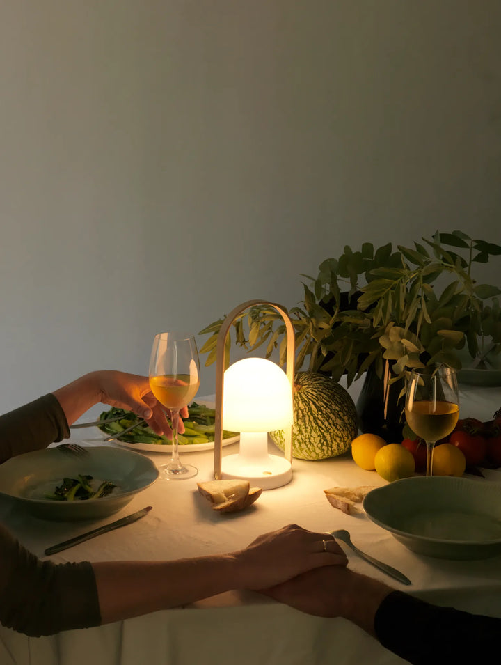 Lumevia – FollowMe LED Lampada da tavolo – Portatile e Dimmerabile – 20h Autonomia