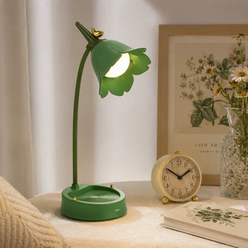 Flowerette™ Desk Lamp 3