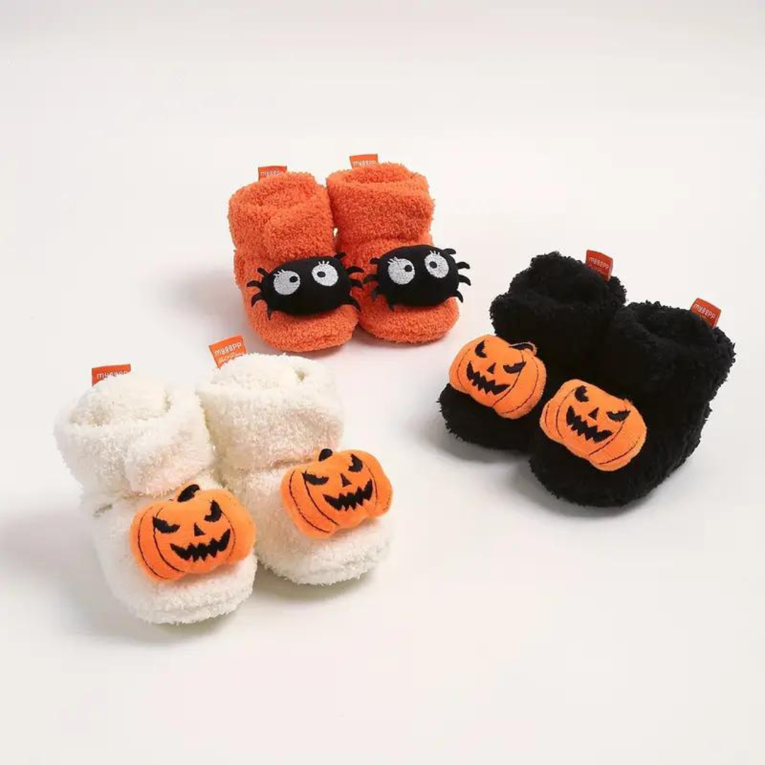 FrightFeet Kinder Sloffen Halloween – Warme Fleece Slofjes met Pompoen &amp; Spinnen voor Herfst &amp; Winter 2