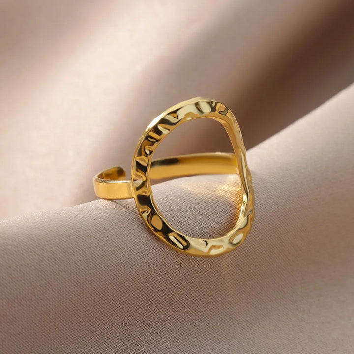 Varelia Anillo Geométrico – Anillo Abierto de Acero Inoxidable Dorado para Mujeres, Diseño Duradero y Elegante