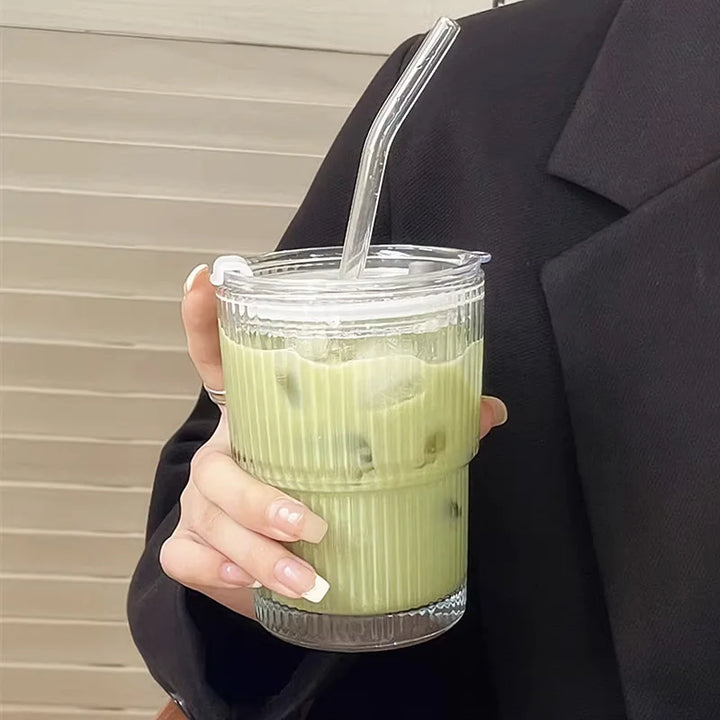 Geribbelde To-Go Beker met Rietje - Borosilicaatglas - Herbruikbare Drinkbeker voor Koffie &amp; Thee - Warmteisolerend met Deksel - Draagbare Reisbeker voor Onderweg | Sansoti 8